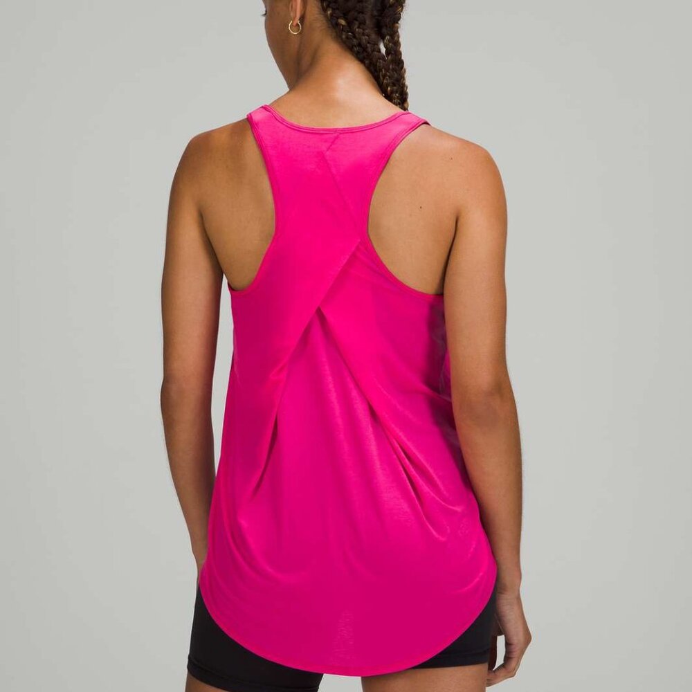 ***NWT Lululemon Essential Tank Top *Pleated***